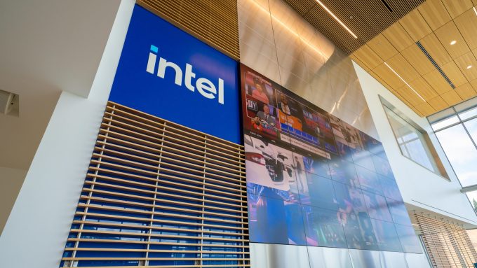 Intel Employees in Ireland Offered Up to €500,000 for Voluntary Resignation